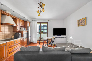 Centrum, 3 pok. balkon i loggia, dwustronne