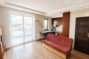 3 pokoje | 2 poziomy | balkon | ostatnie piętro
