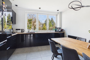Przestronny dom 220 m² z garażem