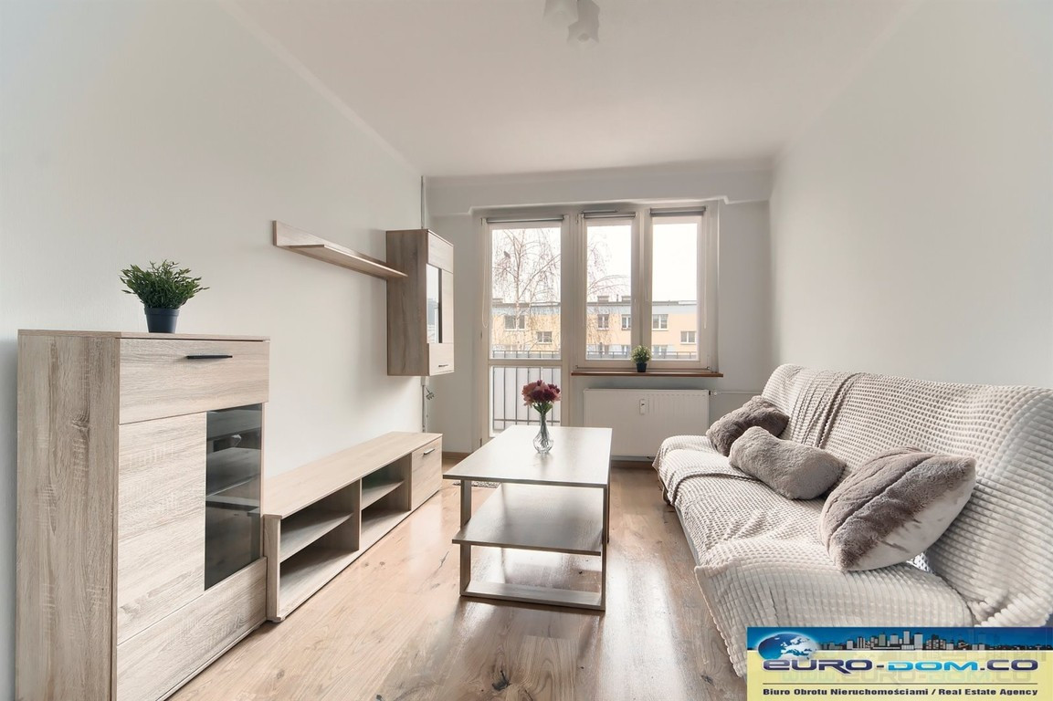 2 pokoje, 37,5 m², piętro 3, Armii Krajowej, Poznań