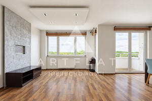 Apartament nad morzem - 4 pokoje, 2 miejsca w hali