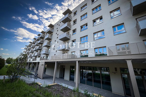 komfortowe/balkon/3pokoje/garaż