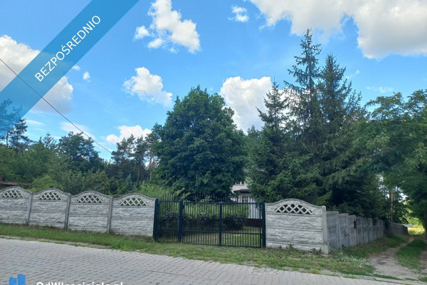 Sprzedam dom 145 m2 na działce o powierzchni 4693 m2