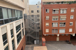 Mieszkanie na sprzedaż 127m2 Andaluzja Malaga Zona Perchel - zdjęcie 3