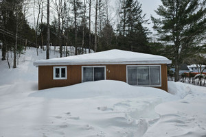 Dom na sprzedaż 76m2 75 Rue de l'Arc-en-Ciel, Lac-des-Seize-Îles, QC J0T1Y0, CA - zdjęcie 1