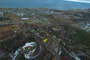 Działka na sprzedaż Route Bélonie-Lévesque, Sainte-Anne-des-Monts, QC G4V2L8, CA - zdjęcie 1