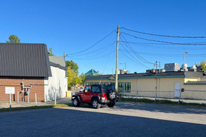 Dom na sprzedaż 177m2 8780-8782 1re Avenue, Charlesbourg, QC G1G4C6, CA - zdjęcie 3