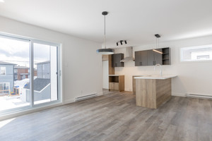 Dom na sprzedaż 103m2 6609 Rue Vézina, La Haute-Saint-Charles, QC G3G0B5, CA - zdjęcie 3