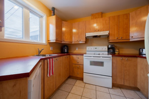 Dom na sprzedaż 110m2 3340 Rue Dubé, Les Rivières, QC G1M3T4, CA - zdjęcie 2