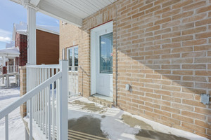 Mieszkanie na sprzedaż 117m2 1235 Rue des Montérégiennes, Repentigny, QC J5Y0H7, CA - zdjęcie 3