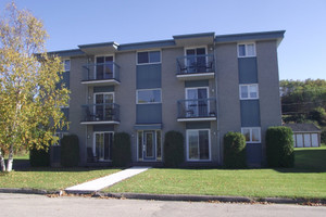 Dom na sprzedaż 474m2 170 Rue de la Colline, La Malbaie, QC G5A1A5, CA - zdjęcie 1