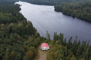 Dom na sprzedaż 58m2 130 Grand lac à l' Ours, Lac-Bouchette, QC G8E1X3, CA - zdjęcie 1