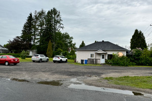 Dom na sprzedaż 101m2 666Z Rue Simard, Saint-Ambroise, QC G7P2T4, CA - zdjęcie 3