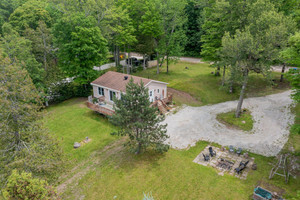 Dom na sprzedaż 93m2 66 Ch. du Lac-à-l'Île, Gracefield, QC J8X1W0, CA - zdjęcie 2