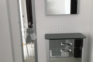 Dom na sprzedaż 370m2 Šibensko-kninska Primošten - Rogoznica - zdjęcie 3