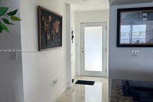 Mieszkanie na sprzedaż 115m2 1175 NE Miami Gardens Drive - zdjęcie 2