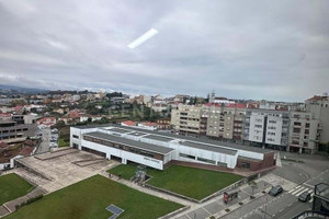 Mieszkanie na sprzedaż 128m2 Aveiro Sao Joao da Madeira - zdjęcie 1