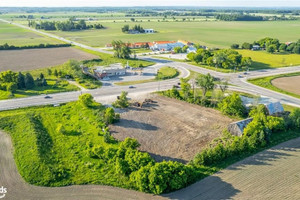 Komercyjne na sprzedaż 112m2 6029 26 Highway - zdjęcie 2