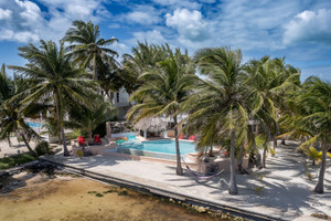 Dom na sprzedaż 630m2 V2J4+6JP, San Pedro, Belize - zdjęcie 2