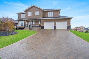 Dom na sprzedaż 245m2 20 Aspen Dr E, Oakbank, MB R5N 0M8, Canada - zdjęcie 1