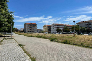 Działka na sprzedaż Porto Vila Nova de Gaia Oliveira do Douro - zdjęcie 1