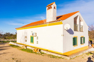 Działka na sprzedaż Portalegre Castelo de Vide Santa Maria da Devesa - zdjęcie 1