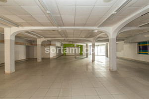 Komercyjne na sprzedaż 280m2 - zdjęcie 1