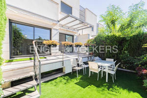 Dom na sprzedaż 230m2 Walencja Alicante Carrer Girona, 28, 03001 Alacant, Alicante, España - zdjęcie 1