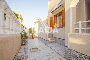 Mieszkanie na sprzedaż 41m2 Walencja Alicante Torrevieja Calle Moncayo,  - zdjęcie 2