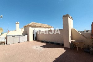 Mieszkanie na sprzedaż 65m2 Walencja Alicante Torrevieja Calle Ramon Rubial  - zdjęcie 3