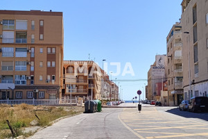 Mieszkanie na sprzedaż 65m2 Walencja Alicante Torrevieja Calle La Lecha - zdjęcie 1