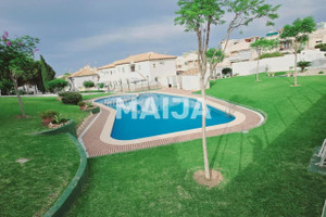 Dom na sprzedaż 33m2 Walencja Alicante Torrevieja Urbanización Lago Jardín II, MANZANA  - zdjęcie 2