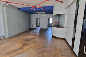 Komercyjne na sprzedaż 140m2 - zdjęcie 2