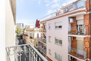 Mieszkanie do wynajęcia 60m2 Katalonia Barcelona Carrer de Watt - zdjęcie 3