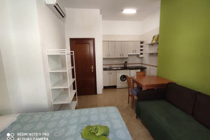 Mieszkanie do wynajęcia 85m2 Andaluzja Malaga Calle Ramón Franquelo - zdjęcie 2