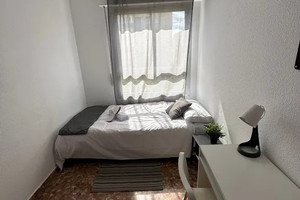 Mieszkanie do wynajęcia 110m2 Andaluzja Malaga Calle José Iturbi - zdjęcie 2