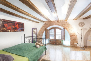 Mieszkanie do wynajęcia 40m2 Katalonia Barcelona Carrer de Sant Vicenç - zdjęcie 1