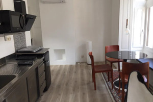 Mieszkanie do wynajęcia 30m2 Rue de la Caserne - zdjęcie 2