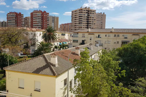 Mieszkanie do wynajęcia 70m2 Andaluzja Malaga Calle Teniente Díaz Corpas - zdjęcie 3