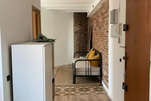 Mieszkanie do wynajęcia 32m2 Katalonia Barcelona Carrer de Sant Baltasar - zdjęcie 2