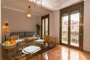 Mieszkanie do wynajęcia 55m2 Katalonia Barcelona Carrer de Blai - zdjęcie 1