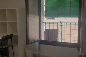 Mieszkanie do wynajęcia 65m2 Katalonia Barcelona Carrer de Santa Margarida - zdjęcie 2