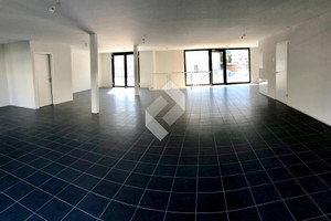 Komercyjne na sprzedaż 220m2 Adresse sur demande  - zdjęcie 3