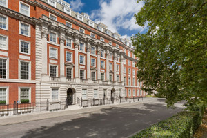 Mieszkanie na sprzedaż 140m2 Grosvenor Square, England - zdjęcie 1