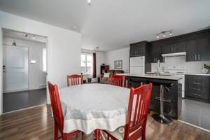 Dom na sprzedaż 99m2 1836 Av. Lapierre, La Haute-Saint-Charles, QC G3E1N6, CA - zdjęcie 3