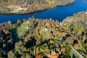 Działka na sprzedaż Porto Marco de Canaveses - zdjęcie 1