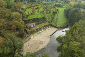 Działka na sprzedaż Porto Baiao - zdjęcie 2