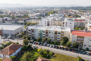 Mieszkanie na sprzedaż 132m2 Braga Vila Verde - zdjęcie 3