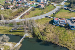 Działka na sprzedaż Porto Paos de Ferreira - zdjęcie 1