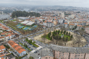 Mieszkanie na sprzedaż 93m2 Porto Porto - zdjęcie 1